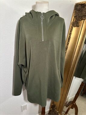 New Without Tags Army Green Tunic Hooded Pullover Uber Luxe Soft Size Large